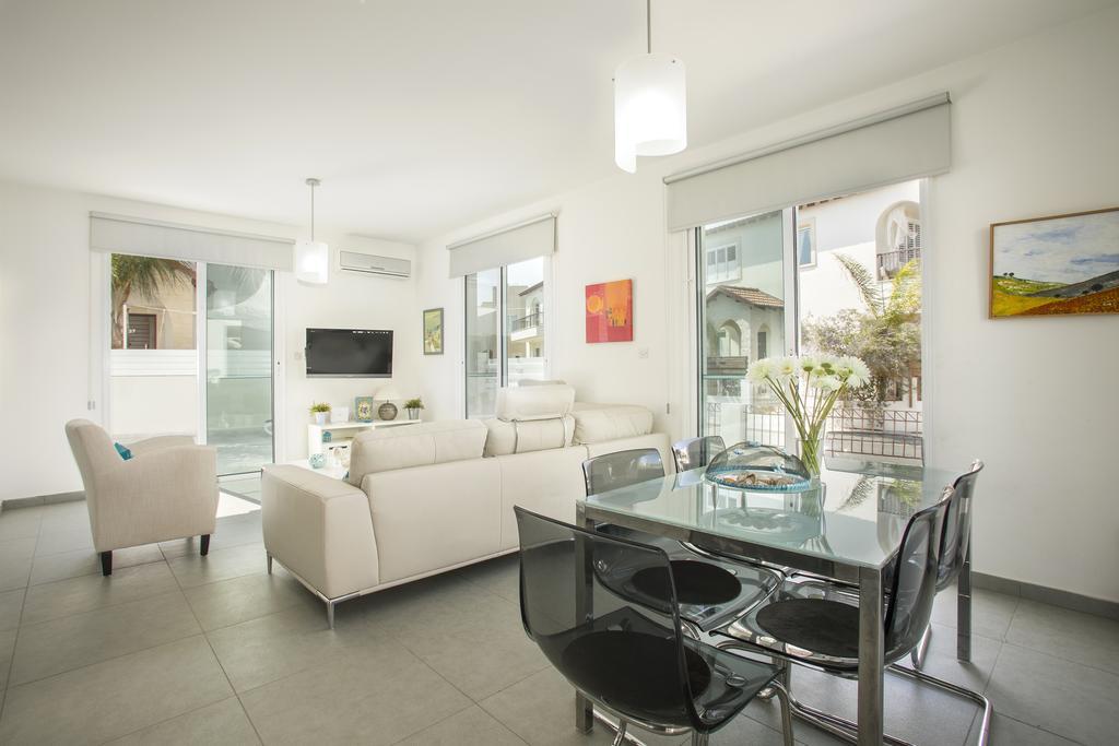 Villa Raflia Pernera Extérieur photo